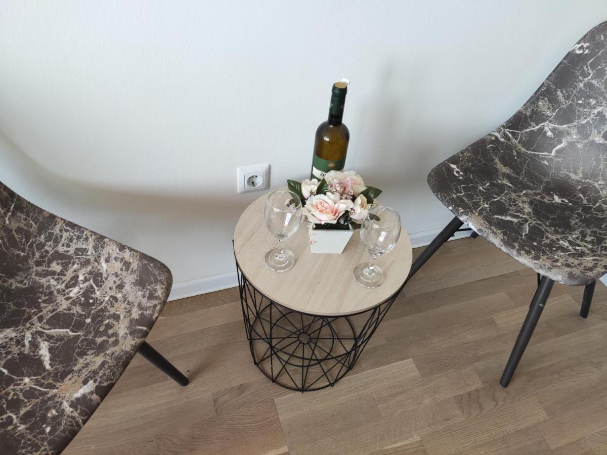 Apartmani Sarah 2 Tuzla Zewnętrze zdjęcie